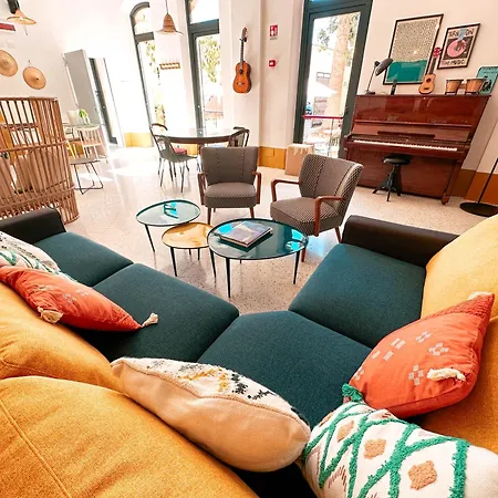 Ostello Bello Palermo אכסניה *